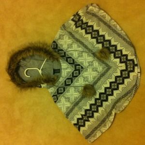 Rue 21 Faux fur-lined hooded poncho