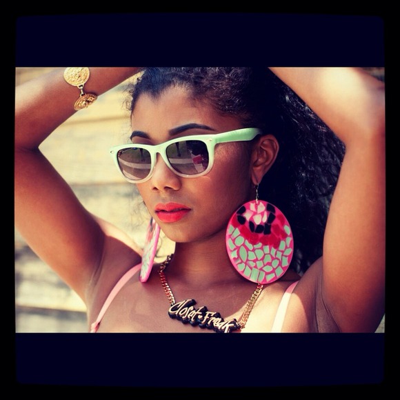 Cat Eye Shades