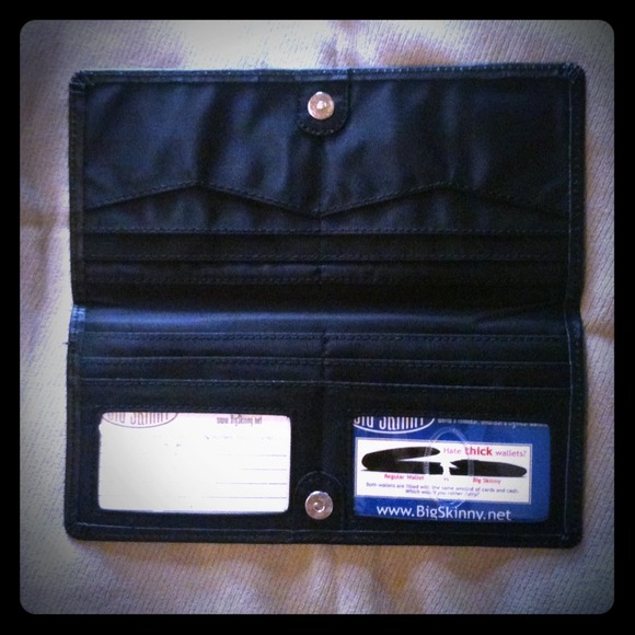 SOLD: Checkbook Wallet NWT