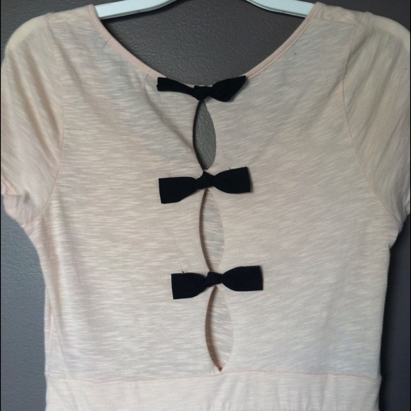 RESERVED*** ASOS cream bow back dress - Picture 3 of 3