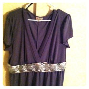 this lovely shirt! really cute with black leggings