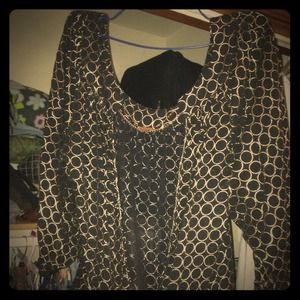 SOLD!!!!!Guess shirt. Used once.
