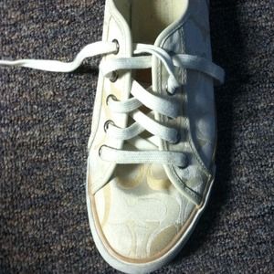 💢💢💢SOLD SOLD💢💢💢Authentic coach sneakers