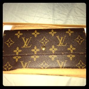 Louis vuitton wallet