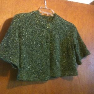 Short-waisted short sleeve