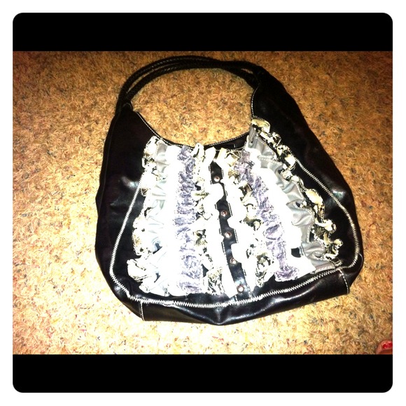 Handbag