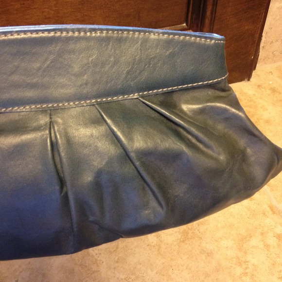 Medium size Fossil turquoise clutch. - Picture 2 of 4