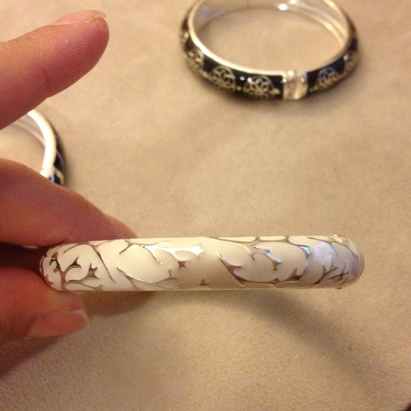 Bangles - Picture 3 of 4