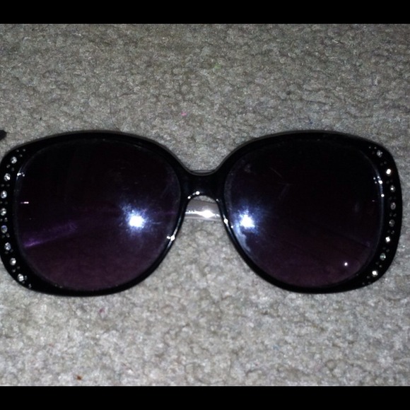 Black rhinestone sunglasses.