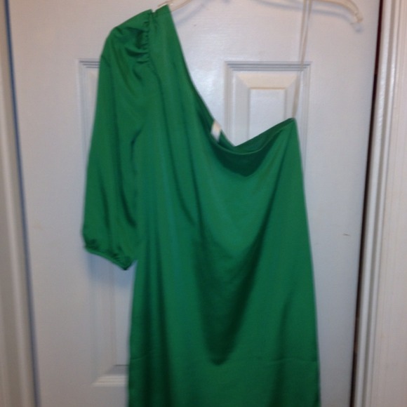 Green one shoulder dress