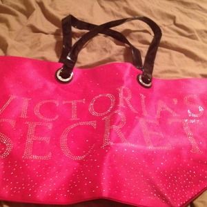 Cute Victoria secret bag! 🌀reserved🌀
