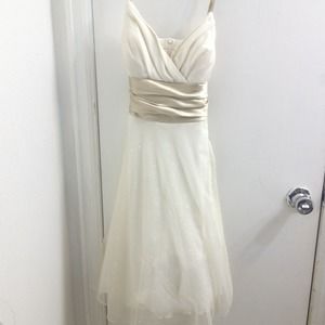 ✨REDUCED✨ Cream colored dress with gold sparkles