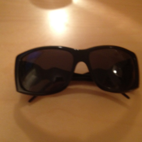Roberto cavalli sun glasses