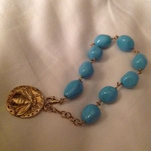 Turquoise bracelet gold plated bumble bee charm