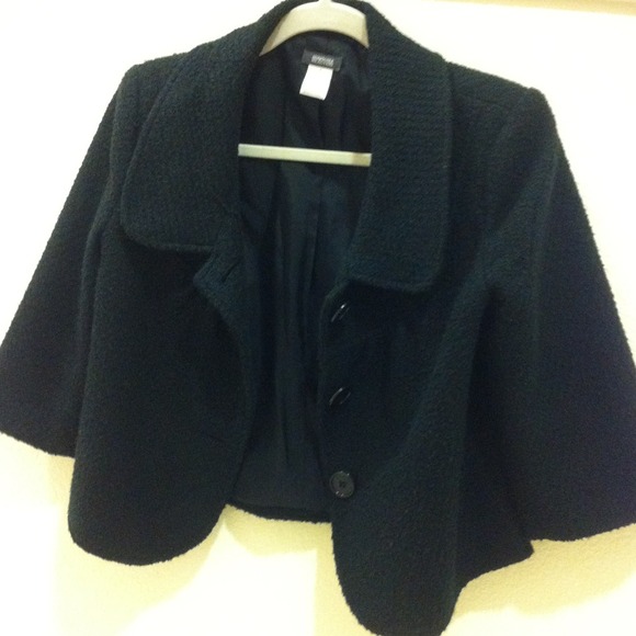 Kenneth Cole crop swing coat - Picture 2 of 4