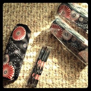 Eye brushes reserved for @tsouza28