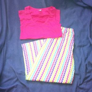 * RESERVED * Rainbow polkadot PJs NBW