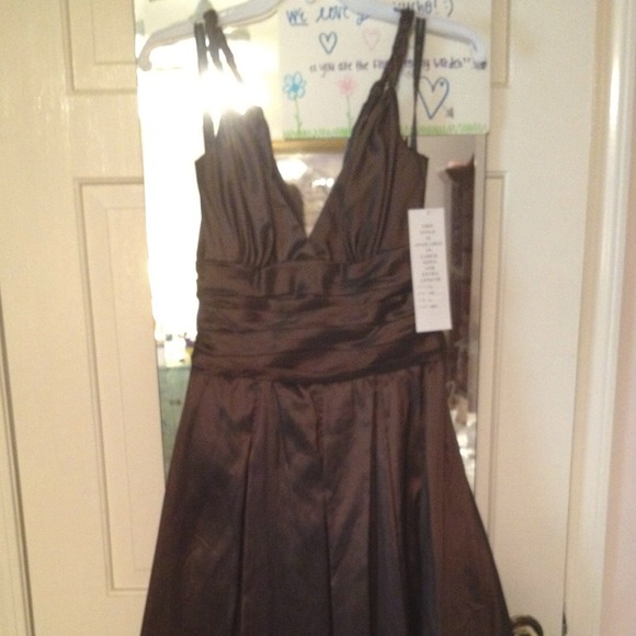 Chocolate brown bridesmaid dress brand-new - Picture 2 of 2