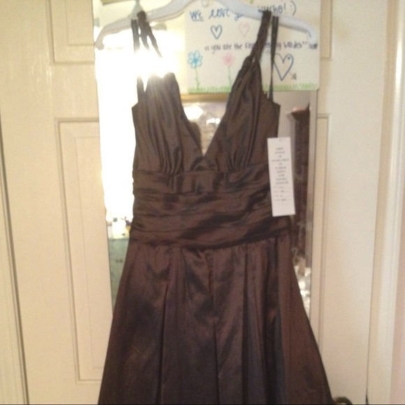 Chocolate brown bridesmaid dress brand-new - Picture 2 of 2