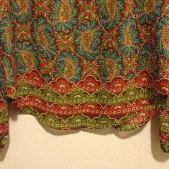 Shirt - Picture 4 of 4