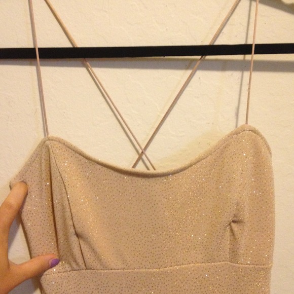 Dress - Picture 4 of 4