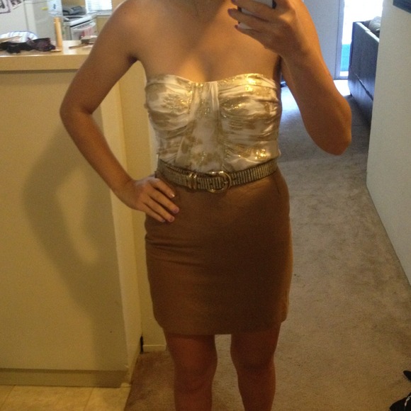 Top - Picture 3 of 3