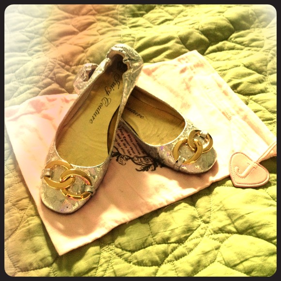 Reserved!!Juicy couture gold & silver ballet flats