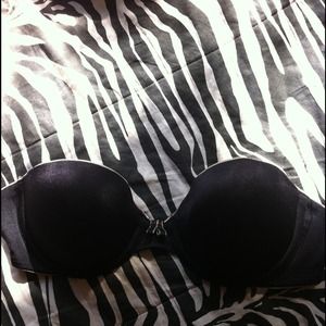 Intimates & Sleepwear - Lily of France 34C Bra Intimates & Sleepwear - Lily of France 34C Bra