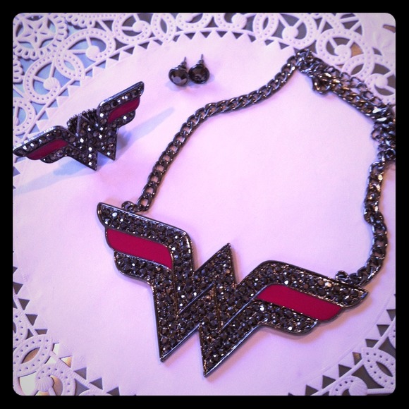✴SOLD✴⚡Wonder Woman Set!⚡