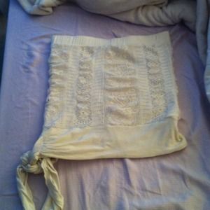 Ivory, lace-detailed top!