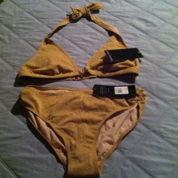 Bathing suit