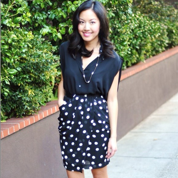 H&M Dresses & Skirts - SOLD. H&M Polka dot skirt