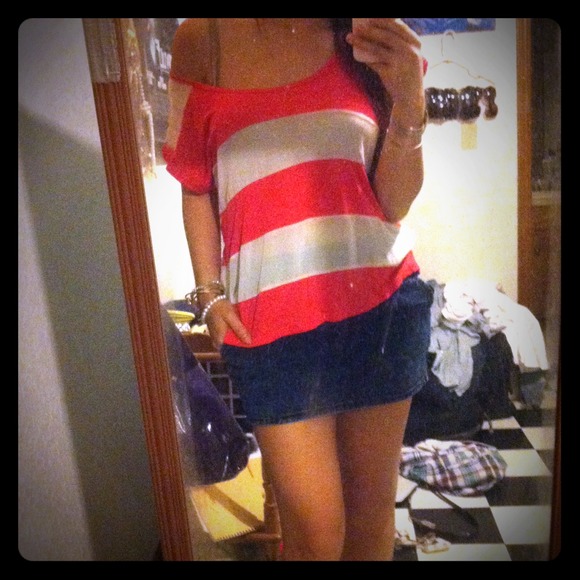 Coral with white stripped top
