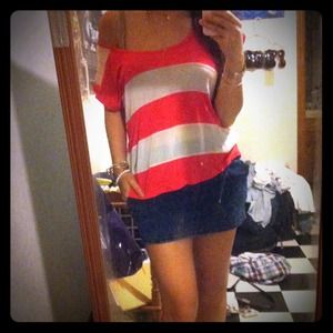 Coral with white stripped top