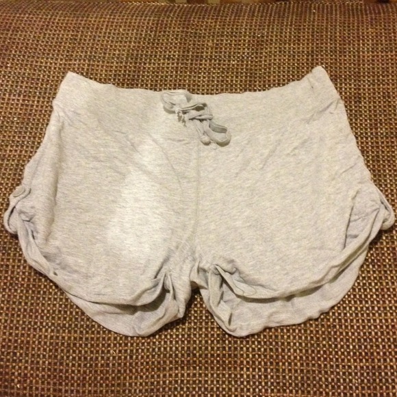 Gap shorts