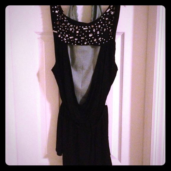 SOLD-Black embellished tunic top