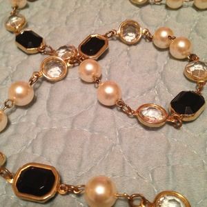 Vintage Pearl & Stone necklace