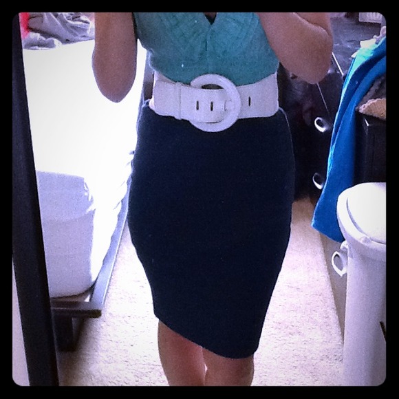 🎈🎈SOLD🎈🎈 NWT Knee Length Skirt