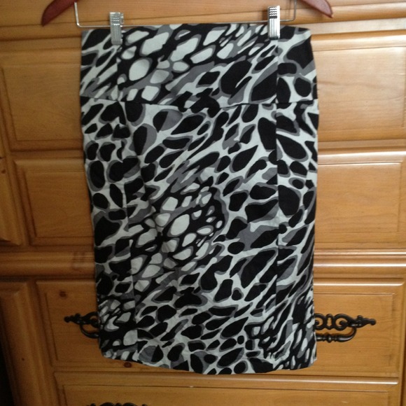 Express cotton print skirt