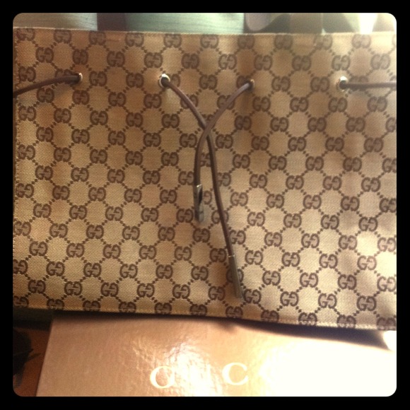 Authentic GUCCI shoulder bag/small tote