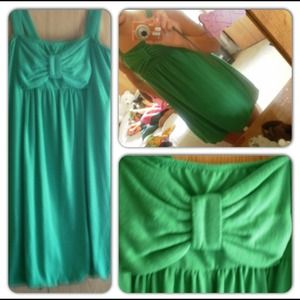 Green casual dress