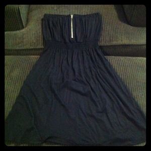 Gap black strapless dress with zipper