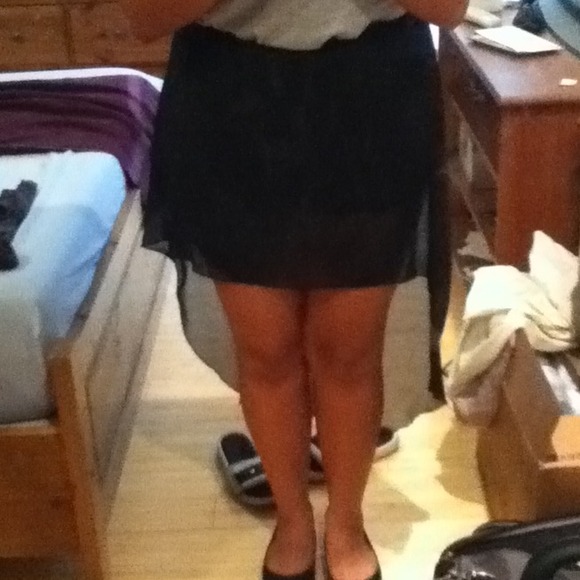 ❌Reserve❌Black Hi-Low Skirt !