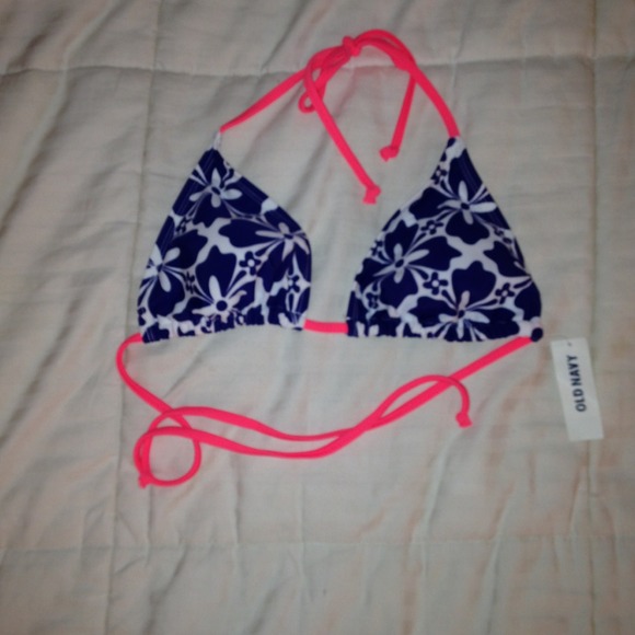 ‼️Bundle item only‼️ ON bathing suit top