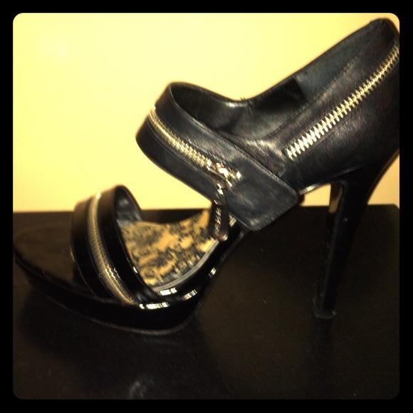 BCBG size 9