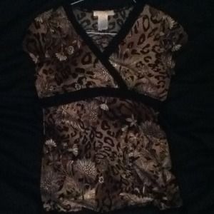Leopard print top