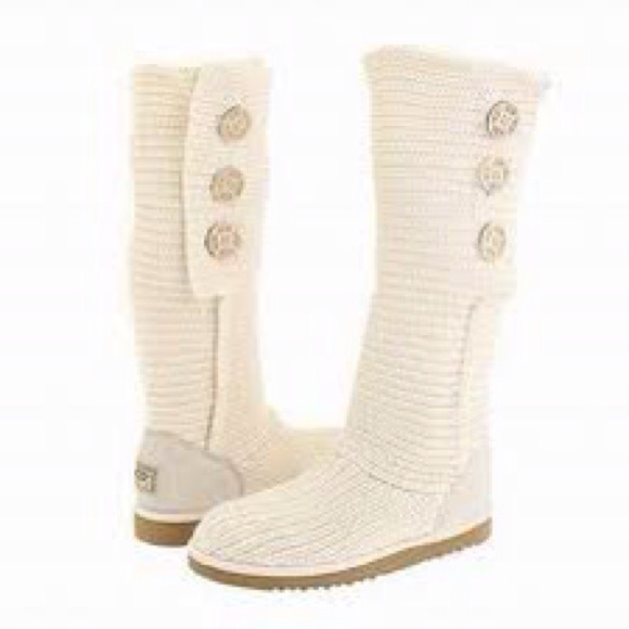 UGGS Size 6