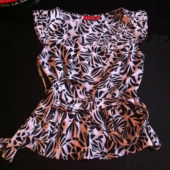 SOLD----trade w @jguest peplum blouse