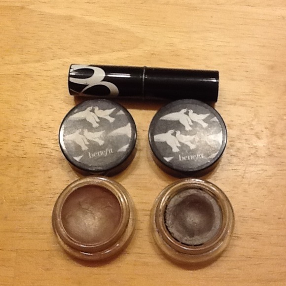 🚫SOLD🚫BENEFIT BUNDLE 💄