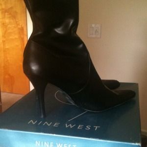 Nine West ankle boot
